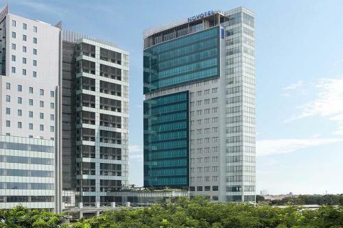 Skysuites Service Apartment