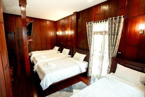 Hostal ???????????