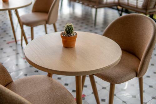 Hotel Coco Pina