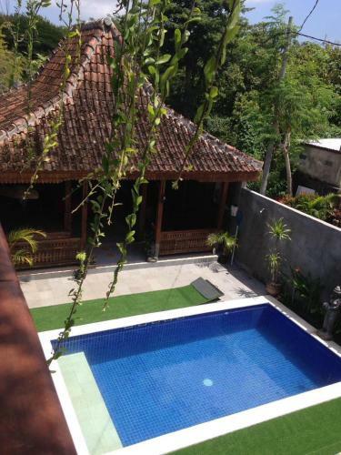 Hostal Kayu Tua Villa