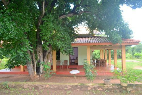 Hostal Dilsara Holiday Resort