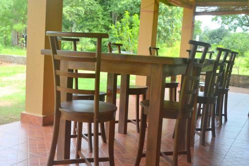 Hostal Dilsara Holiday Resort