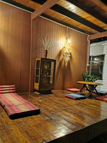Hostal Chanida Home