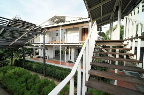Hostal Krodyle Mindfulness House