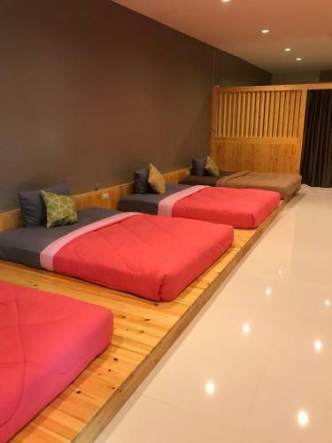 Hotel The Sun Resort Ratchaburi