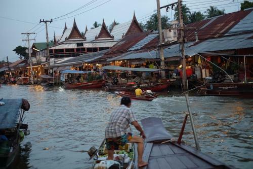 Hotel 2499 Amphawa Heritage By Roomquest