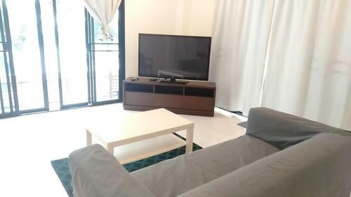 Amy's Beach Apartments