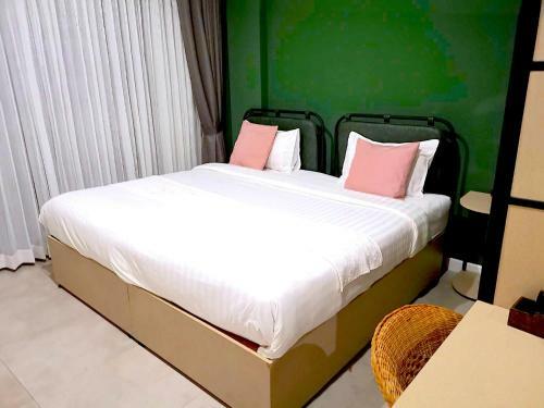 Hotel The Wood