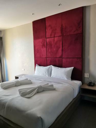 Yamin Seaview Hotel