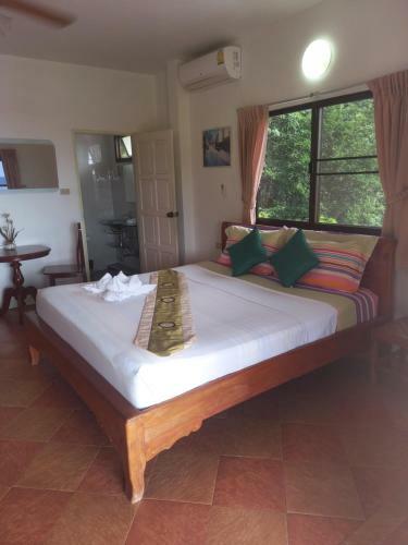 Apartamento Paradizo Seaview Studio Phuket