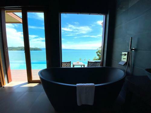 Hotel Sinae Phuket - Sha Extra Plus