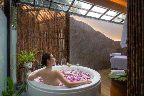 Hotel Sinae Phuket - Sha Extra Plus