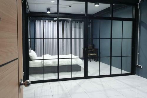 V Apartment Sathorn ??????????? ?????????????????? ???????????????