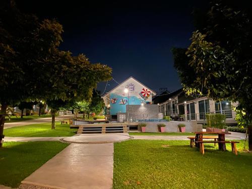 Hostal Be Leaf Resort Sha