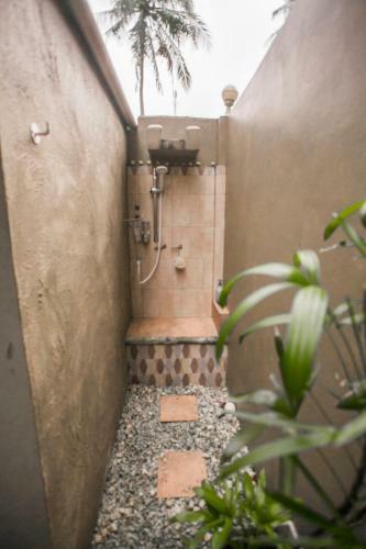 Hostal Happy Yogi Huts