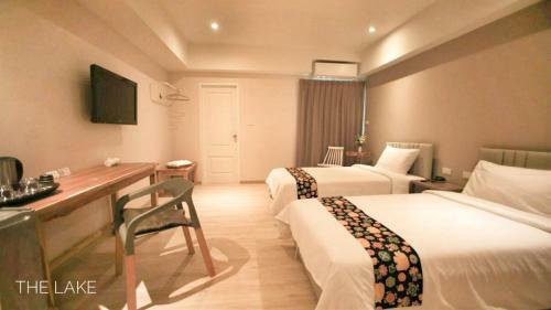 Hotel The Lake Udon