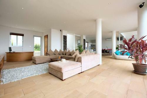 4 Bedroom Luxury Sea View Villa Moonrise