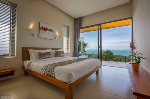5 Bedroom Luxury Sea View Villa Lilac