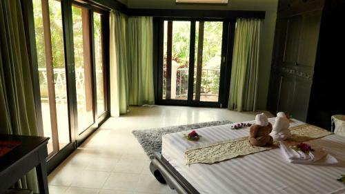 Royal Living Koh Samui - Villa 3 - With Jacuzzi On Terrace