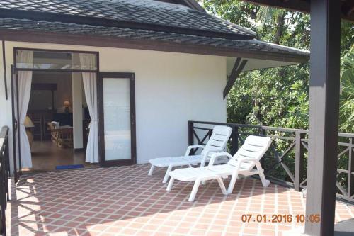 3 Bedroom Pool Villa 2 ~ 30 Seconds Walk To Beach