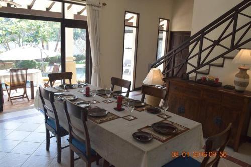 3 Bedroom Pool Villa 2 ~ 30 Seconds Walk To Beach