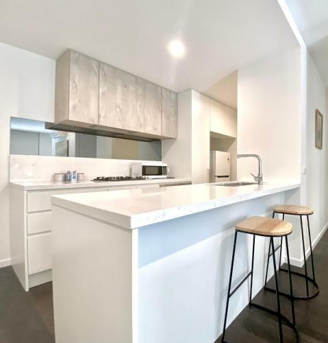 Apartamento Oakleigh Stylish 2b2b Apt With Beautiful View 4b