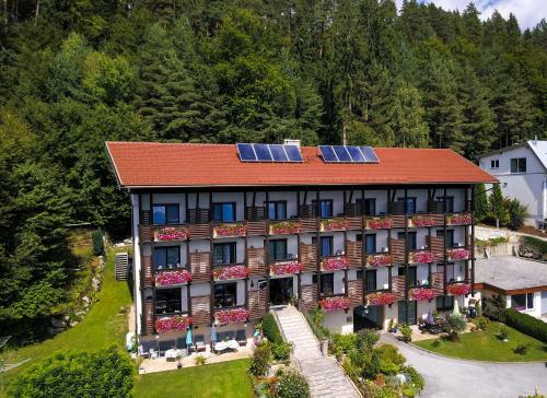 Hostal Hotel Garni Fr�hst�ckspension Neff
