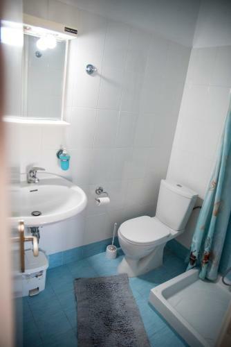 Hostal Zoumboulis Rooms
