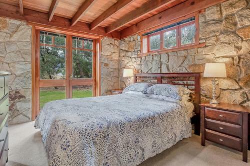 Adamantine Cottage