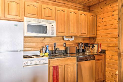 Apartamento Welcoming Granby Studio With Resort Amenities!