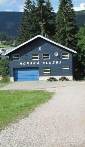Apartamento Pec Pod Sn??kou-za Horskou Slu?bou