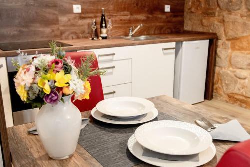 Pilsen Apartment