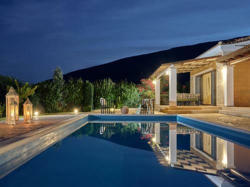 Astarte Villas - The Villa In Olive Grove
