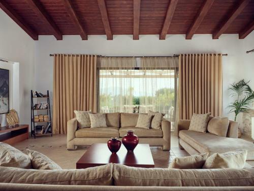Astarte Villas - The Villa In Olive Grove