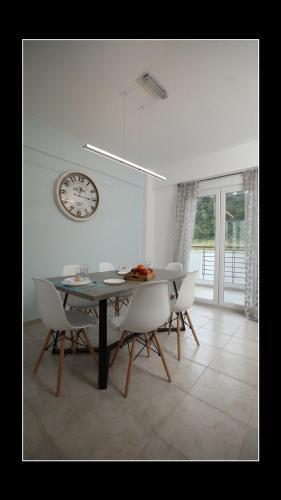 Kryopigi Home 2
