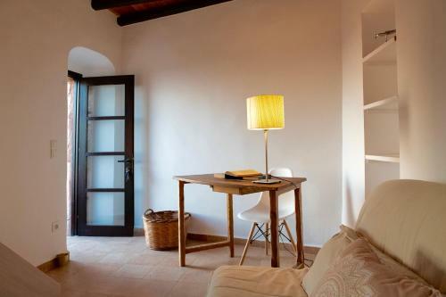 Villa Positivespace Olive Tree