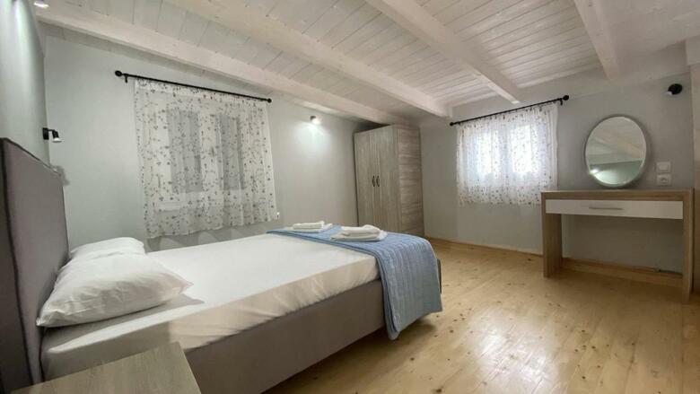 Eris Villas - With Lefkada Town View And Sea View