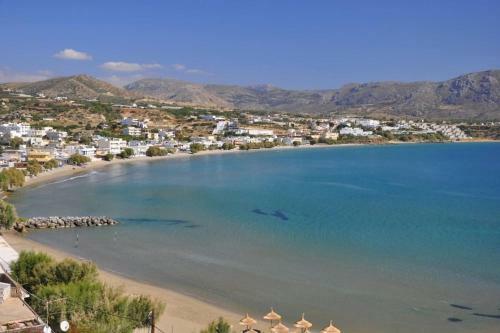 Makry-gialos Luxury Seaview Apartment