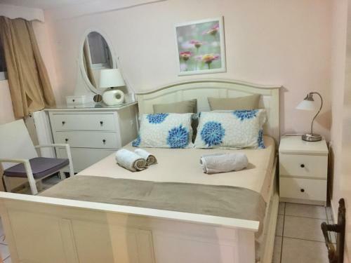 Apartment Near Airport And Beach