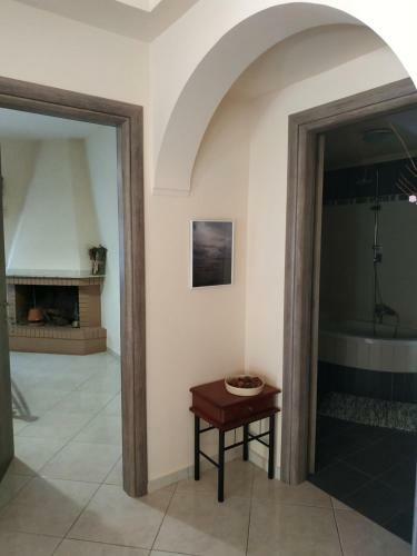 Alexandra Apartment