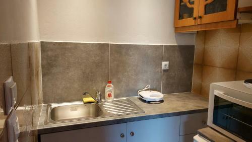 Apartamento Cozy Airport Studio