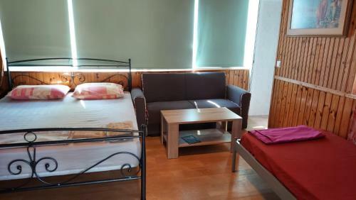 Apartamento Cozy Airport Studio