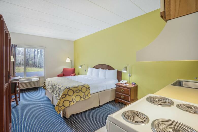 Hotel Baymont Inn And Suites Warrenton