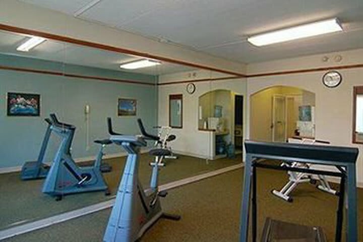 Hotel Baymont Inn And Suites Warrenton
