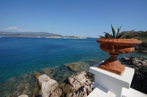 Villa The Admiral's House Kastellorizo