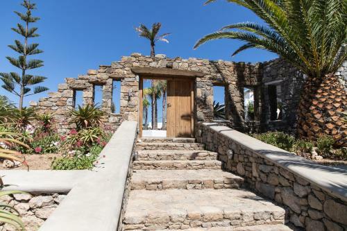 Villa Ker By Ethos Hospitality- 5 Bedrooms
