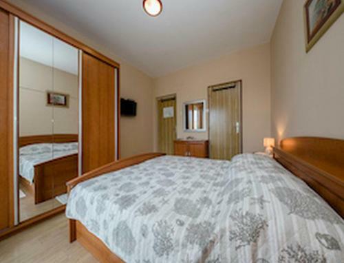Hostal Apartments & Rooms Green Bay