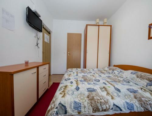 Hostal Apartments & Rooms Green Bay