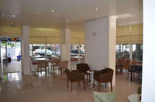 Hotel Marine