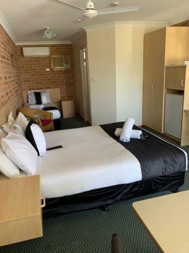 Branxton House Motel